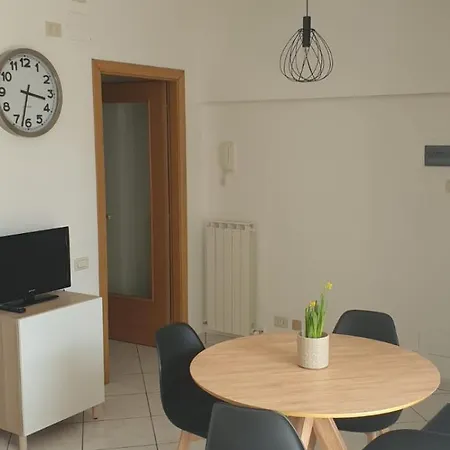 Xxx * Porto Recanati